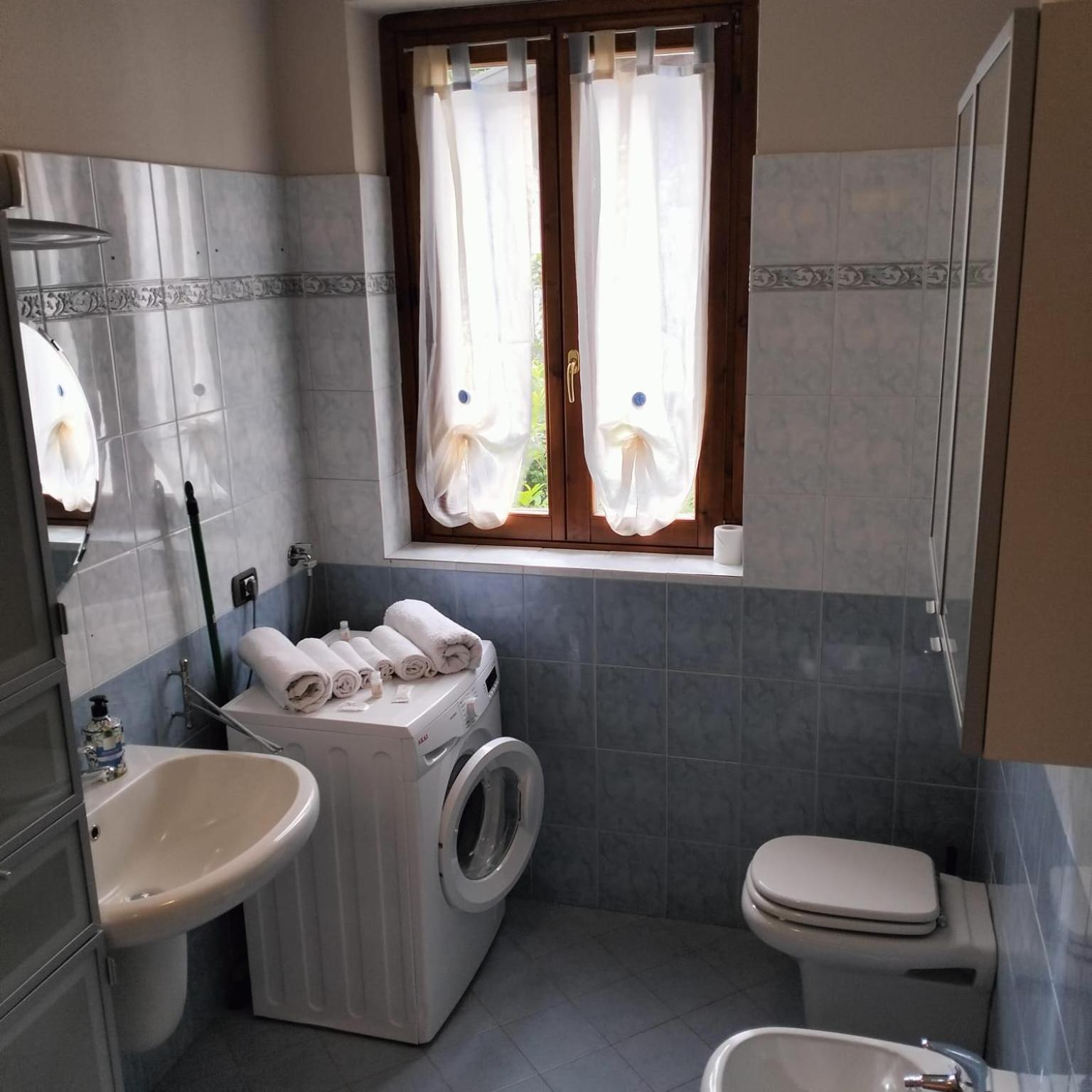 Appartement Casa Grazia à Magreglio Extérieur photo