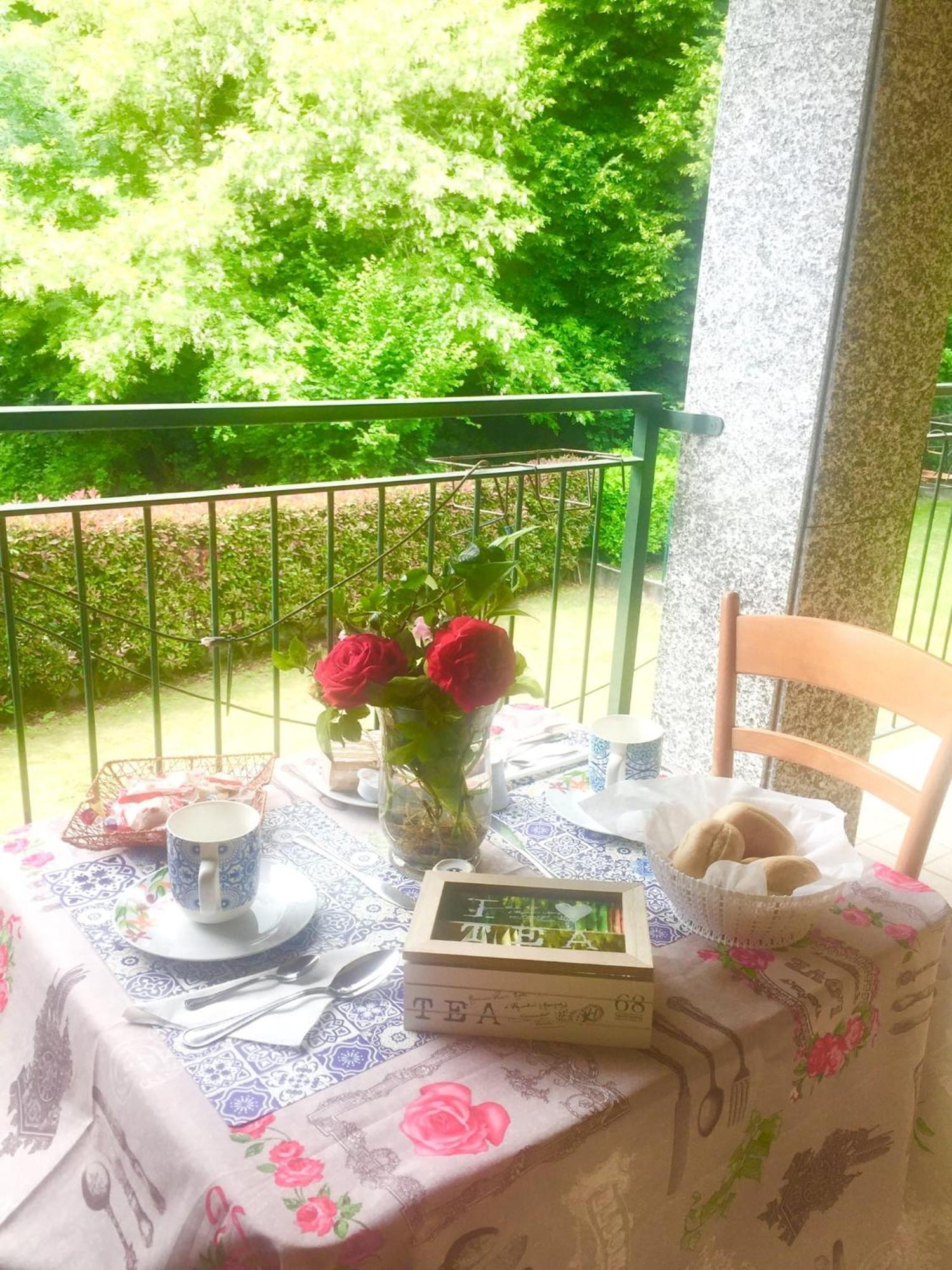 Appartement Casa Grazia à Magreglio Extérieur photo