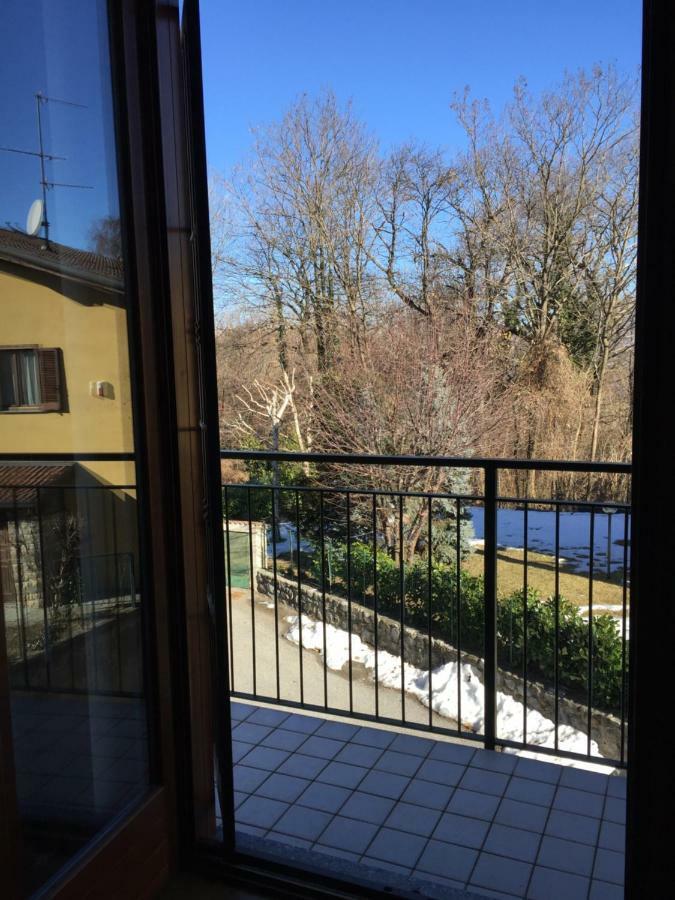 Appartement Casa Grazia à Magreglio Extérieur photo